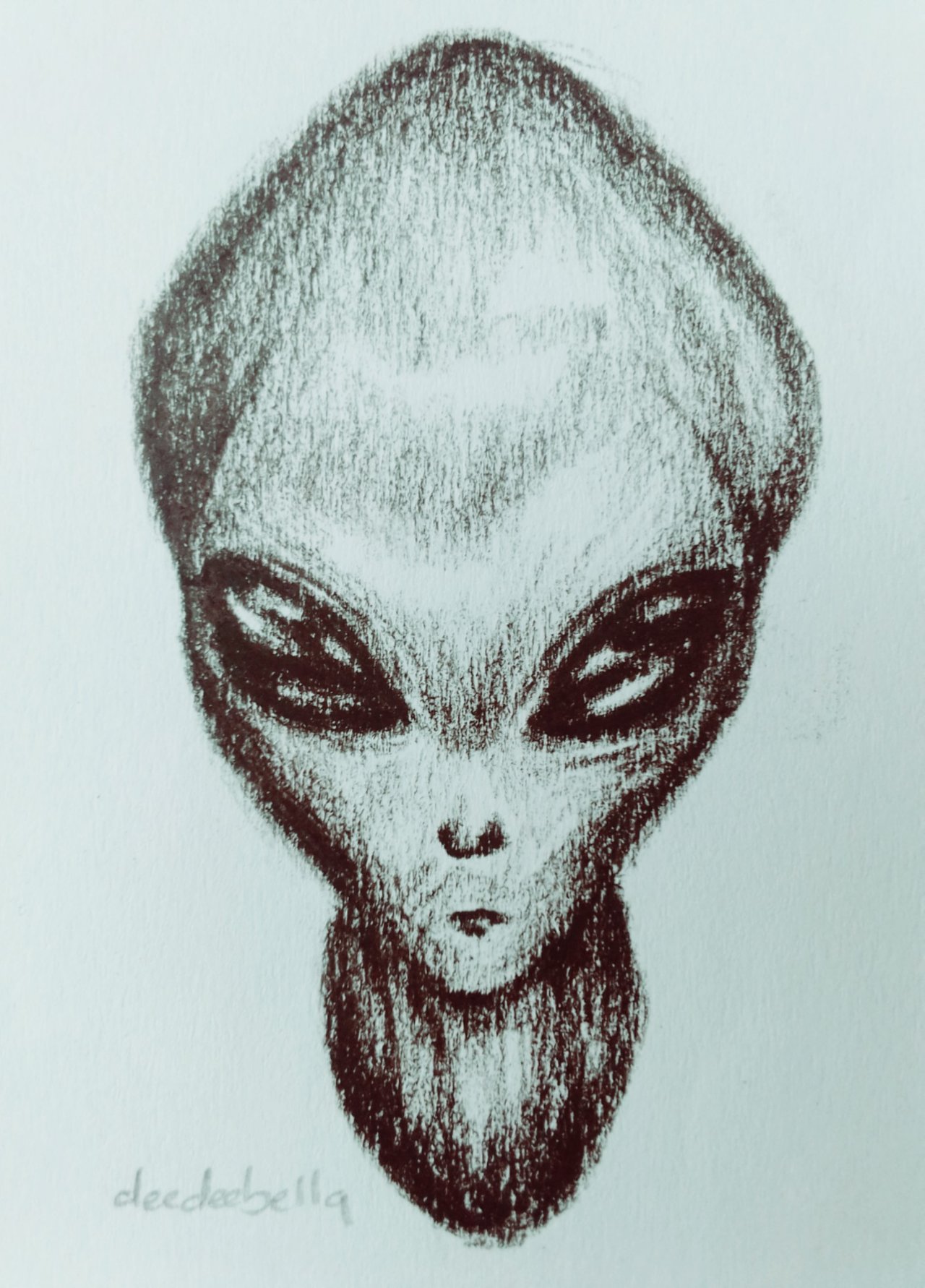 HOW TO DRAW AN ALIEN 