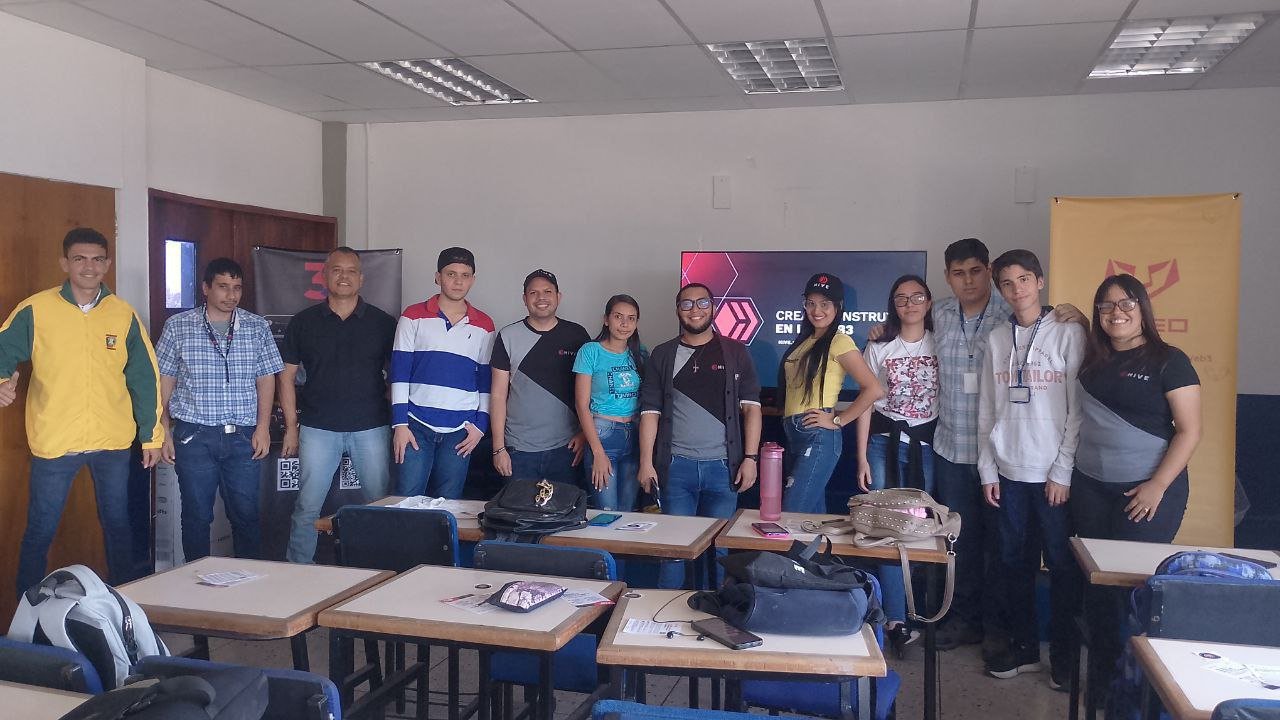 https://img.leopedia.io/DQmepJ9sm8k2DY6eWzFGdvLgXEU7GXb2prGKMqPPjoDw5nu/photo_2025-03-14_18-13-31%202.jpg