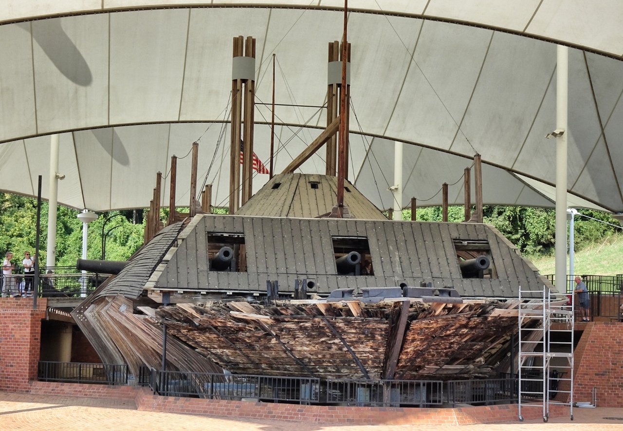 https://img.travelfeed.io/koenau%2F2025-01-03-19-01-072-uss-cairo-ironclad-39-jpg