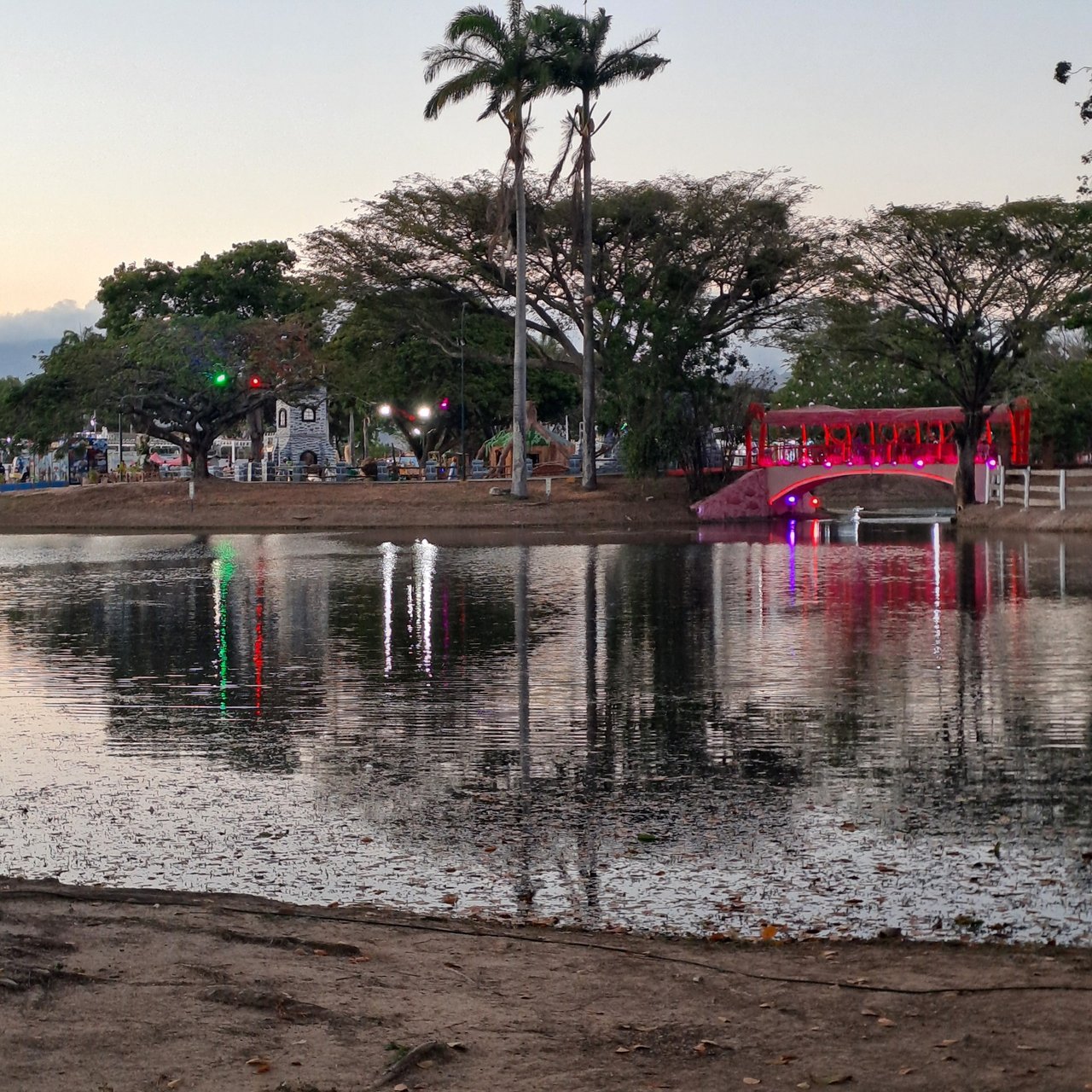 https://img.travelfeed.io/soyunasantacruz%2F2025-02-18-17-02-789-20250118_183426-jpg