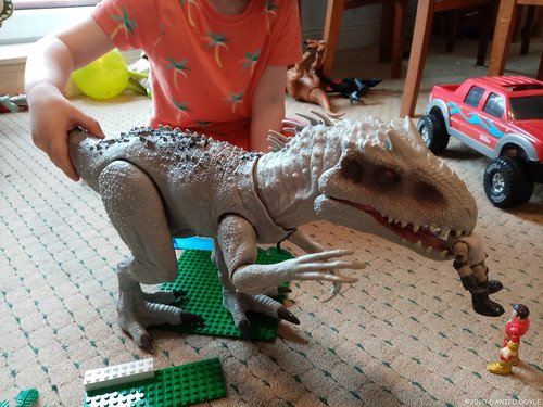 indominus rex toy broken