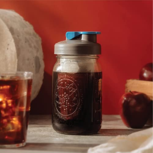 3 County Line's Mason Cold Brew Iced Coffee Maker.