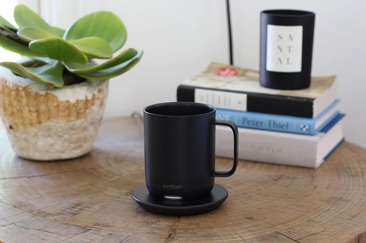 4 Ember 2 Smart Mug, 414 ml, Black, 80 min. Battery Life – App-Controlled Heated Mug – Upgraded Design