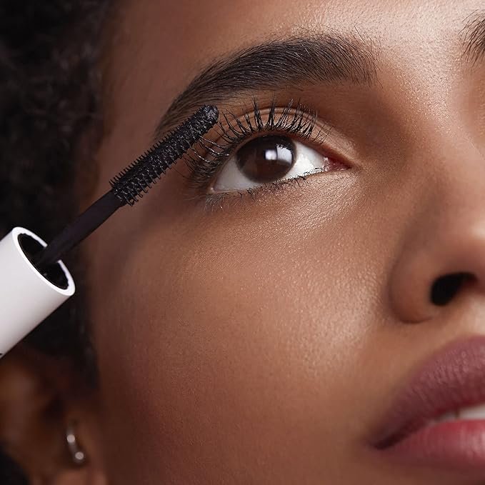 1 Honest Beauty Extreme Length Mascara + Lash Primer | 2-in-1 Boosts Lash Length, Volume & Definition | Silicone Free, Paraben Free, Dermatologist & Ophthalmologist Tested | 0.2 Fl Oz, Black