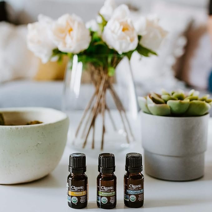 3 Cliganic Organic Aromatherapy Set (Top 5) with Diffuser