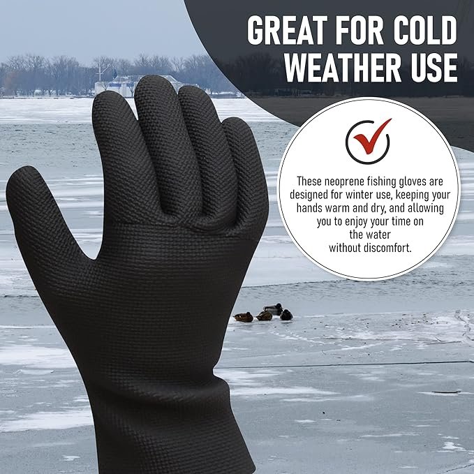 4 Waterproof neoprene gloves for men, ideal for fishing activities on ice. The gloves' textured grip palm offers excellent control, and the soft lining ensures comfort. Suitable for fishing in wet conditions, the gloves are designed to fit most hand sizes, from L to XL.