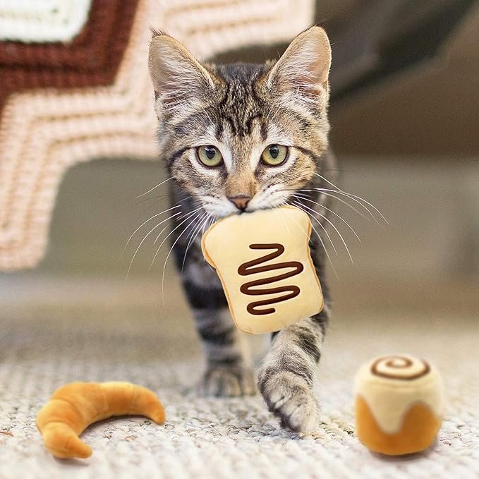 3 Bread Catnip Toys Cat Toys for Indoor Cats Interactive Toys for Cat Lover Gifts Kitten Chew Bite Kick Toys Baguette Croissant Pretzel Toast Bun Cinnamon Roll Plush Catmint Pet Birthday Presents