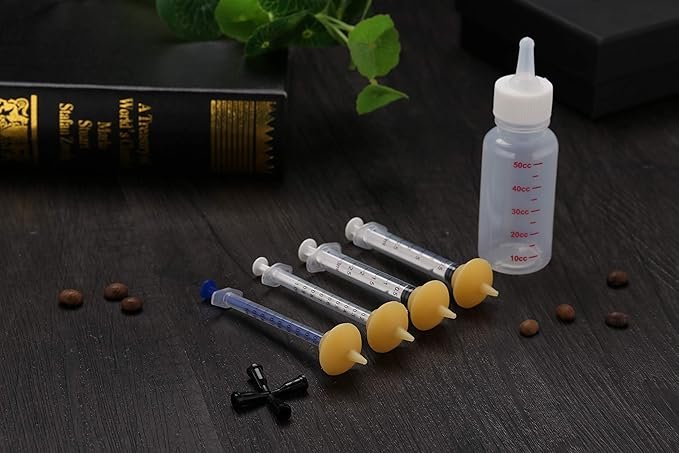 2 Xuanda Mini Pet Feeding Bottle and Syringes with Nipples for Small Cat Dog Animals (Model 4)