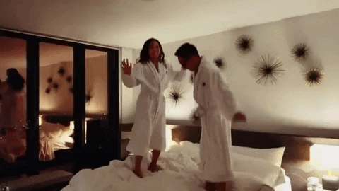 giphy.gif