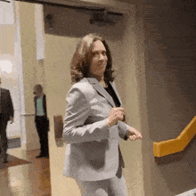 untitled.gif
