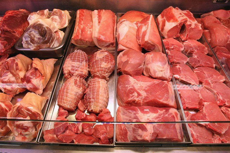 https://media4.s-nbcnews.com/j/newscms/2019_40/3038966/191004-red-meat-grocery-store-2007-ac-919p_514940e7fa4de1fedf43f727b77312e3.fit-760w.jpg