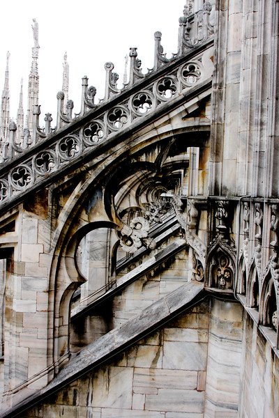 flying buttress gothic architecture