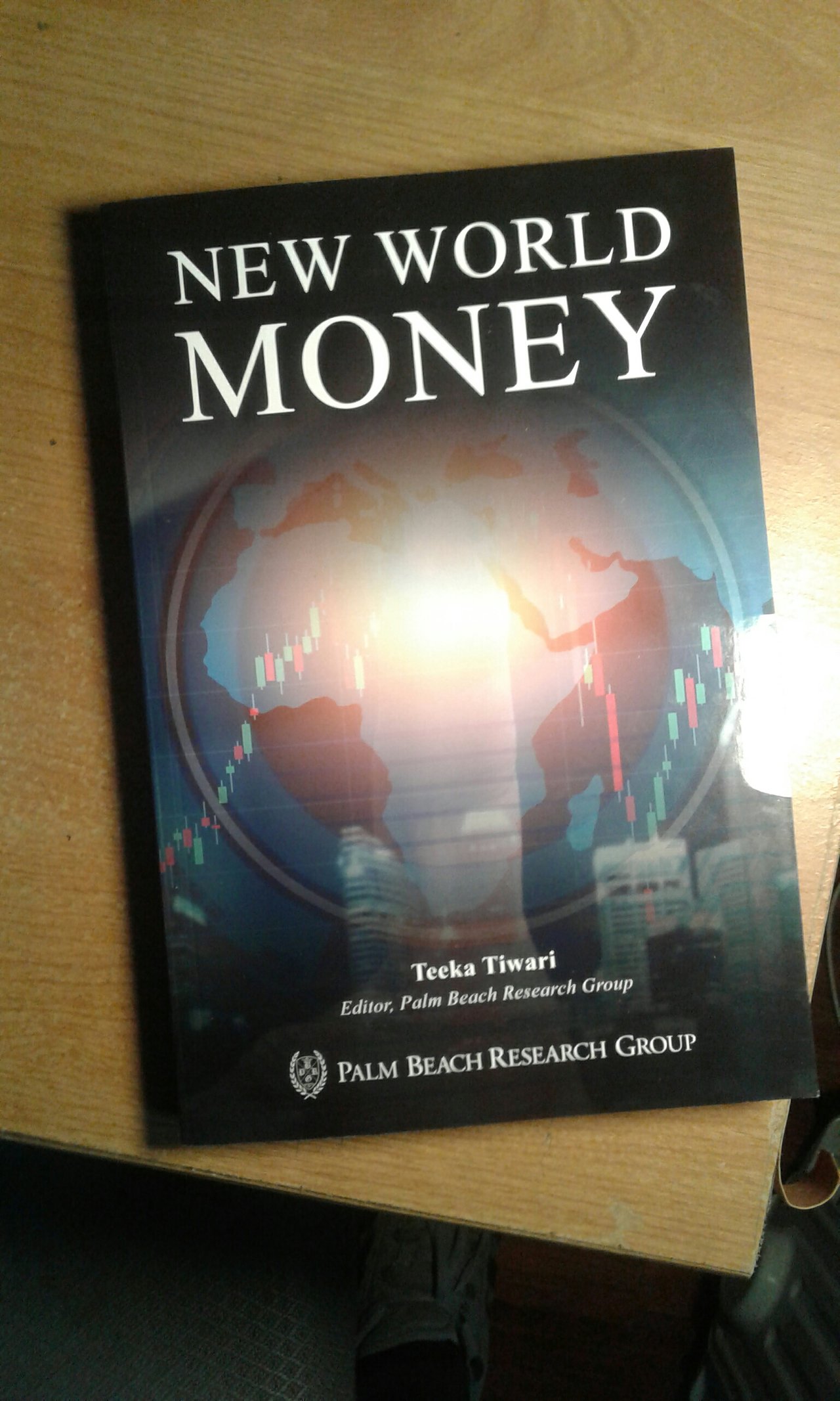 Book Review] New World Money : Teeka Tiwari 2017 | PeakD