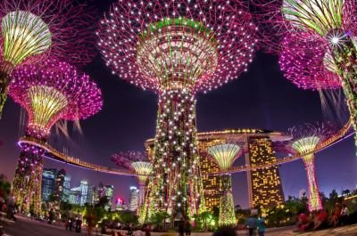 gardenbythebay.jpg