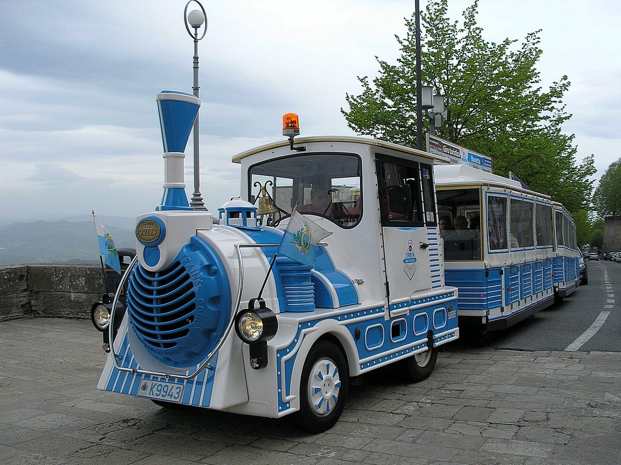 Train from San Marino. / Паровозик из Сан-Марино. #vehiclephotography |  PeakD