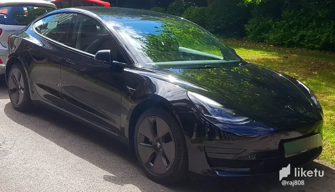 Tesla store knight rider