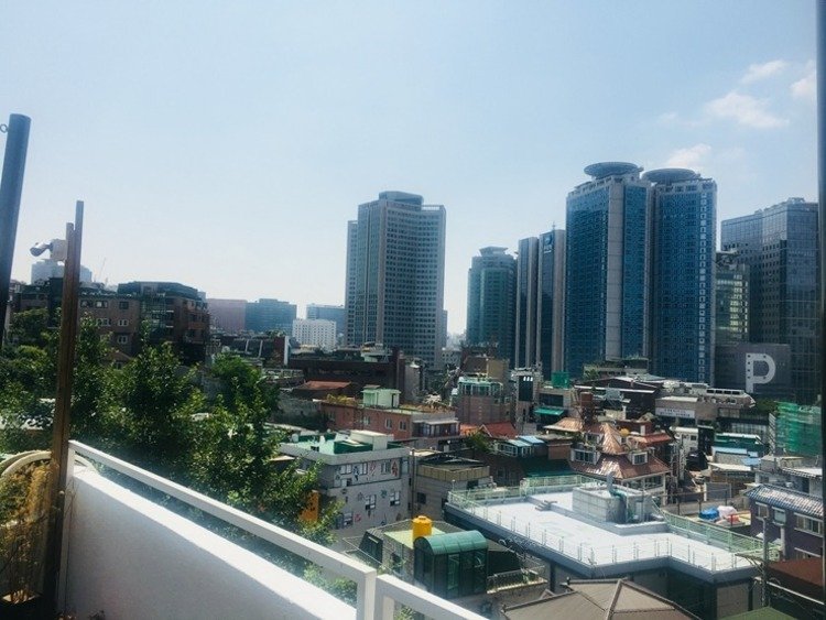 루프탑 명동.jpg