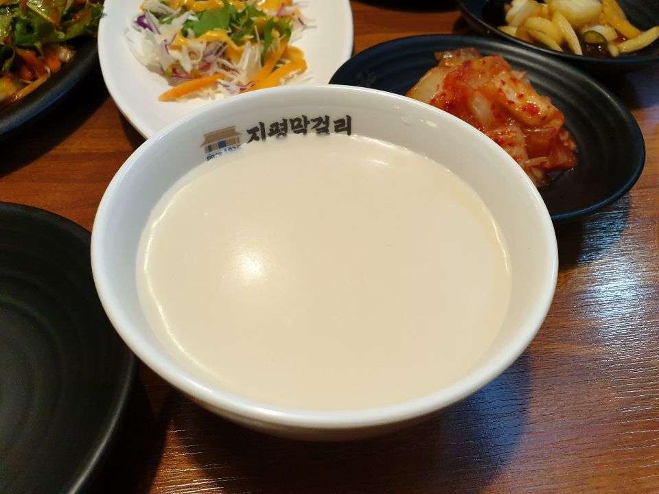 KakaoTalk_Moim_4zlqRxPQxpWCQpmj9u3QvnmVLstEbw.jpg