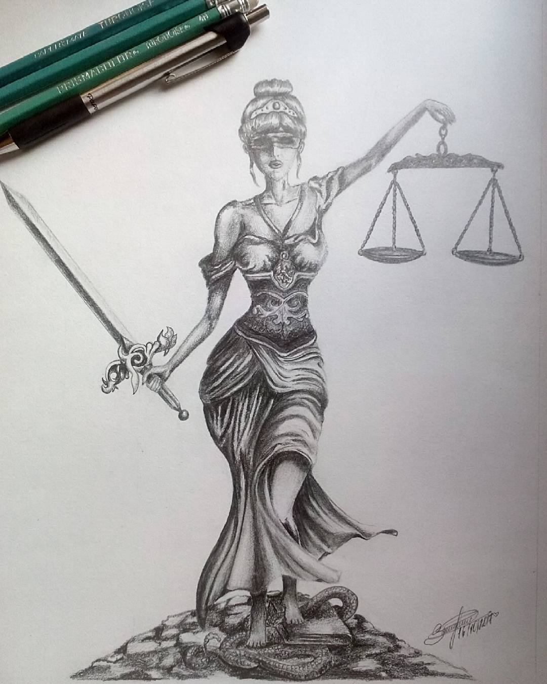 Mi reto, la dama de la Justicia! | PeakD Mi reto, la dama de la Justicia! | PeakD