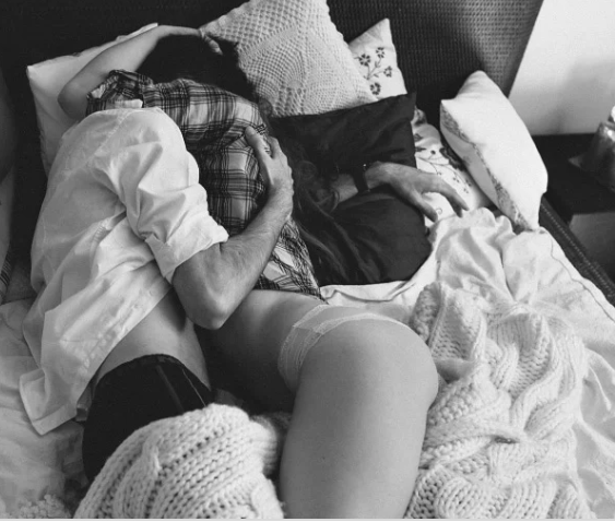 Dormir en pareja | PeakD Dormir en pareja | PeakD