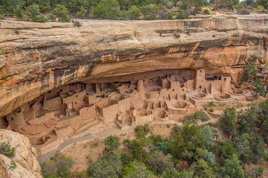 The Mysterious Disappearance of the Anasazi PeakD