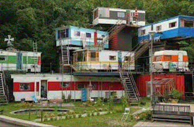 mobilehomemansion.gif