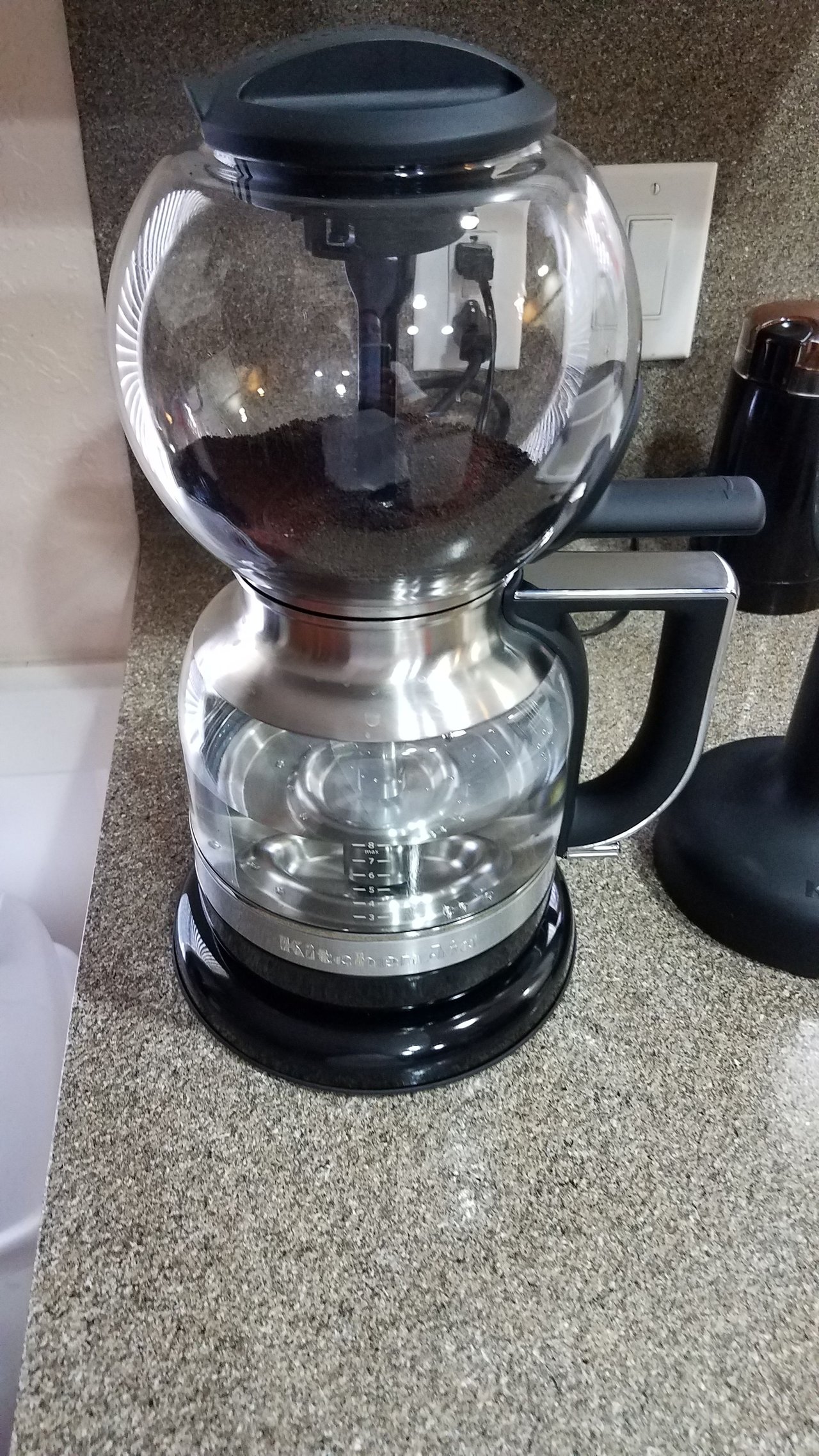 Kitchenaid kcm0812ob clearance siphon coffee brewer