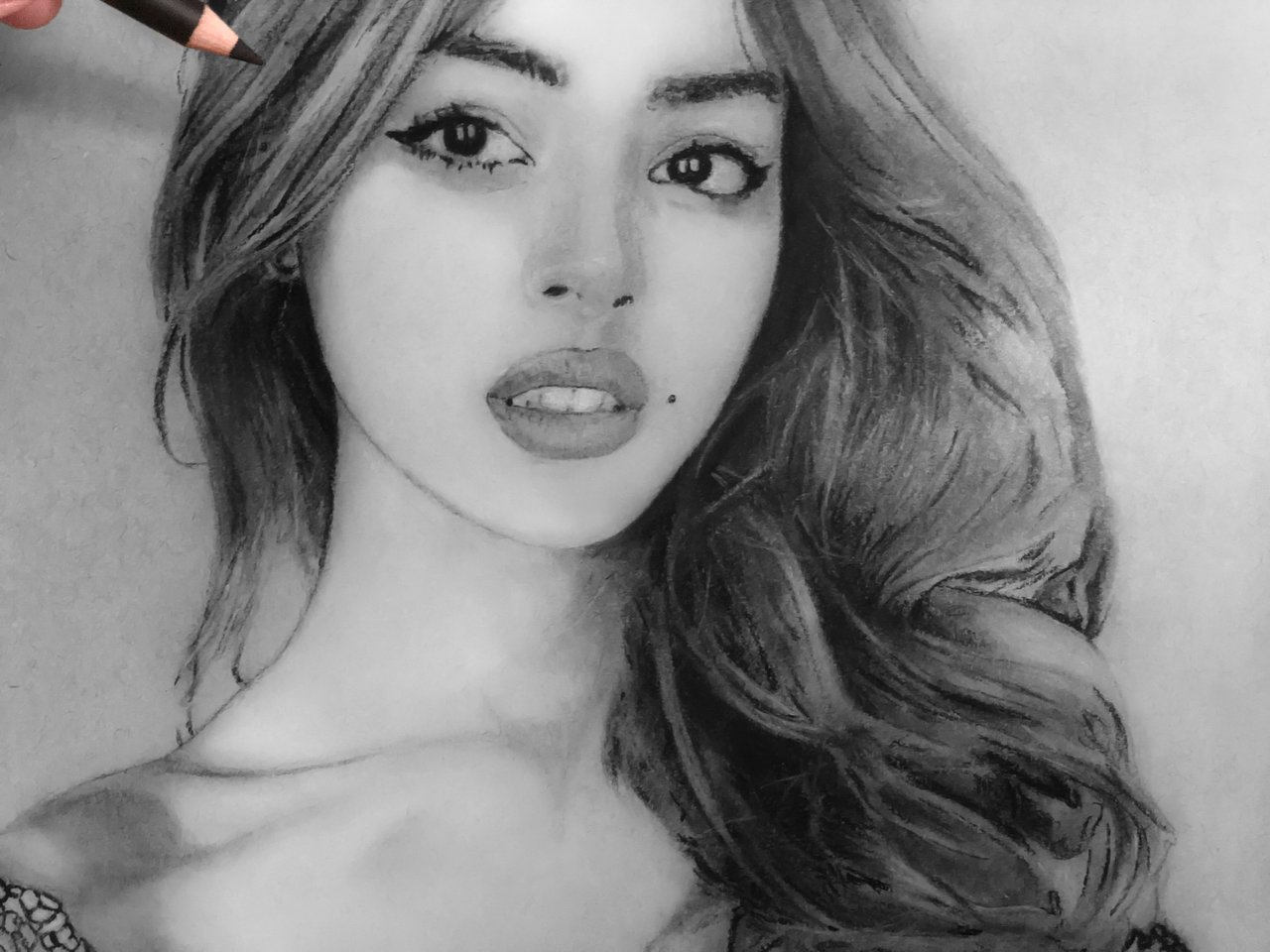 Realistic Portrait Drawing with Charcoal Pencil 