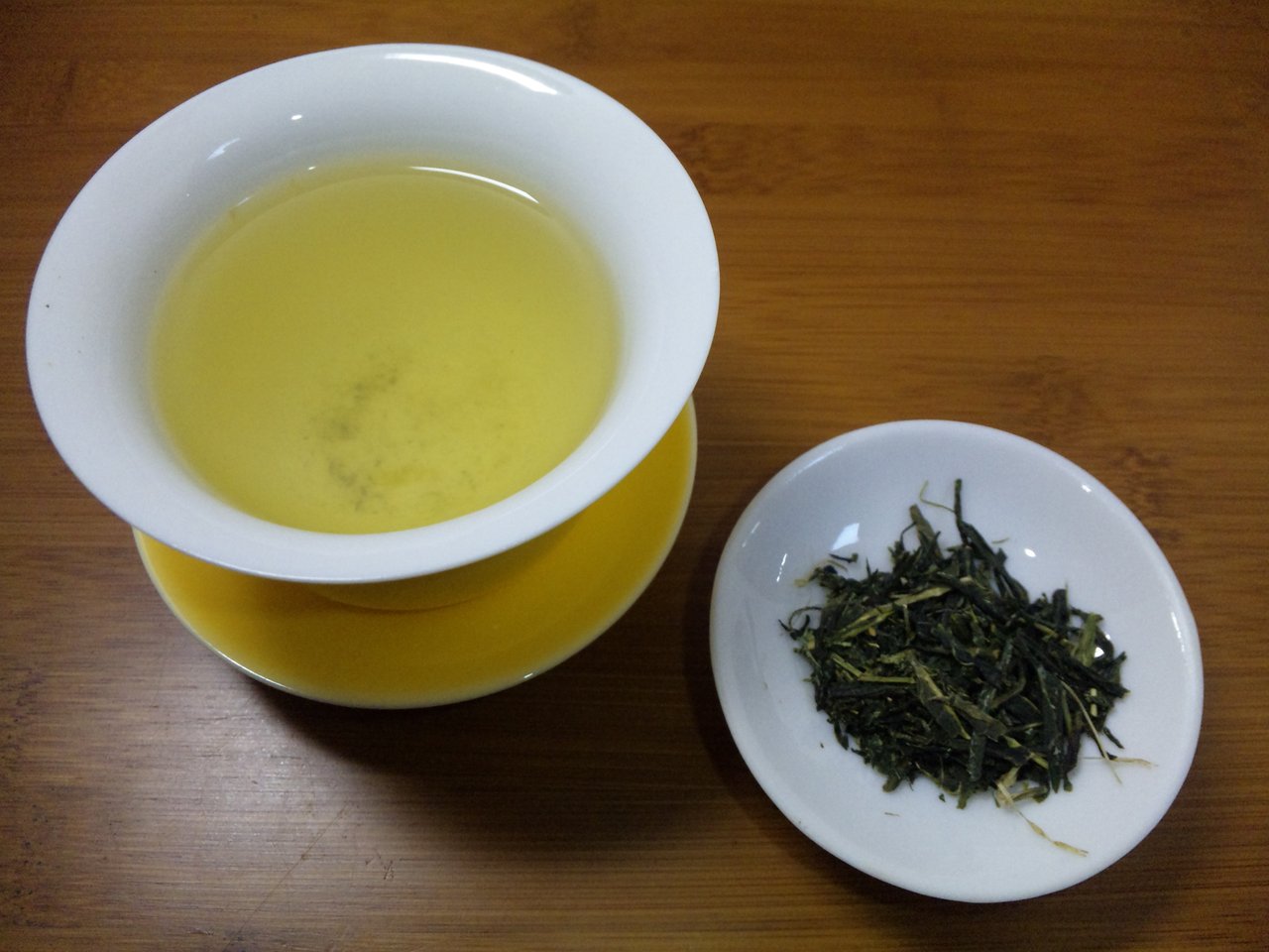 https://upload.wikimedia.org/wikipedia/commons/7/7a/Green_tea_kabuse-cha.jpg