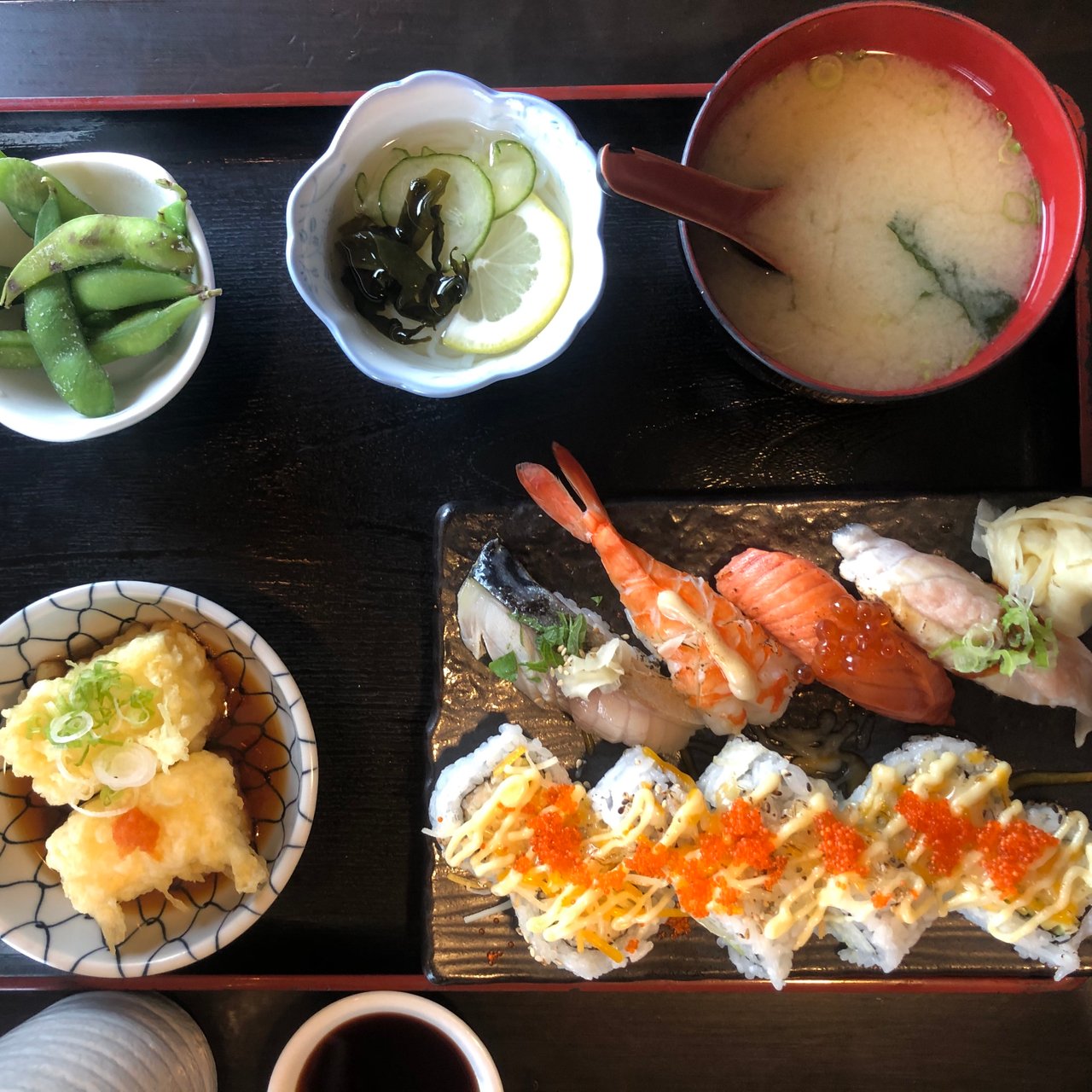 1 Aburi Sushi Set