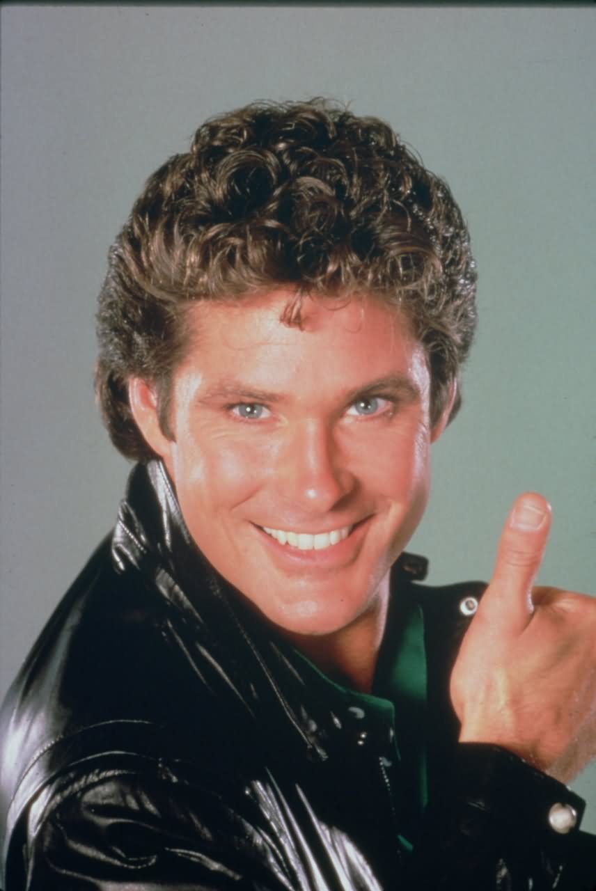 David-Hasselhoff-Showiing-Thumb-Funny-Picture.jpg