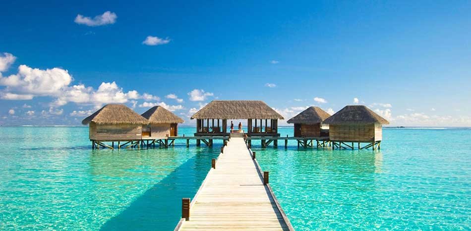 https://www.mostluxuriouslist.com/wp-content/uploads/2015/04/Maldives.jpg