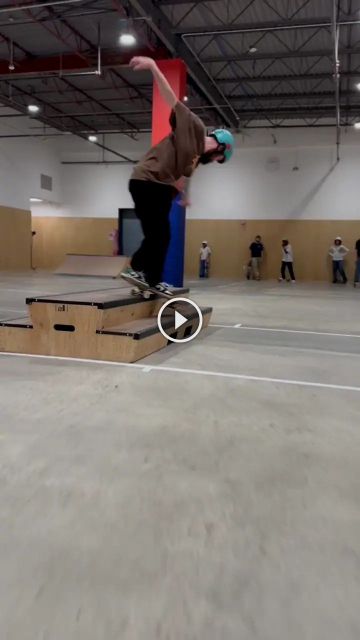 https://www.skatehype.com/tempimg/anthonymcdonald404-25763-hive.jpg?1736665206