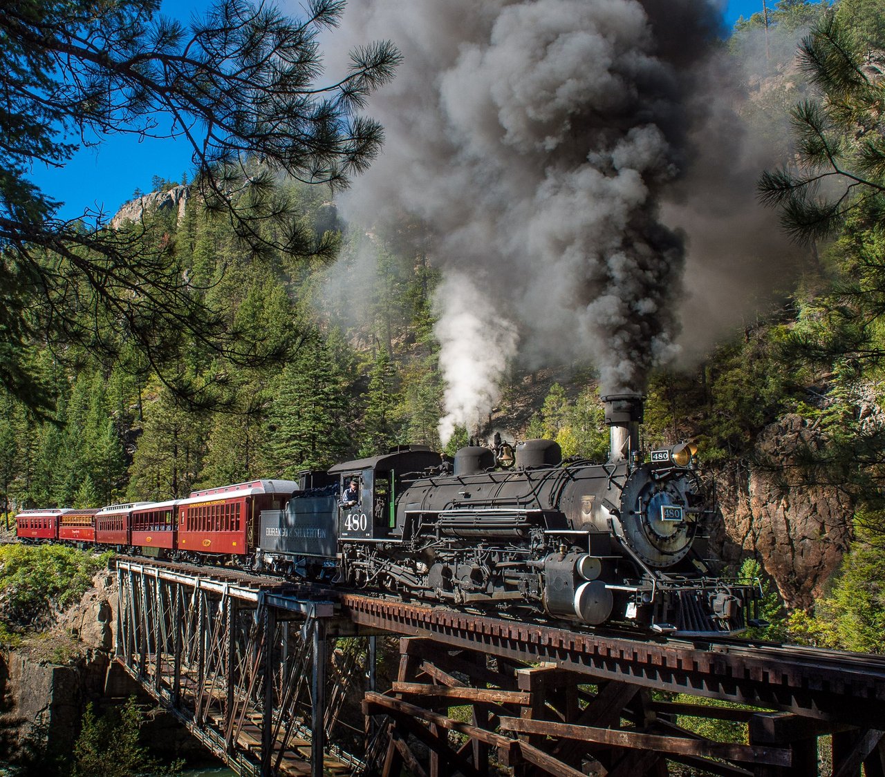 https://www.williamhortonphotography.com/wp-content/uploads/2018/03/DurangoSilvertonTrain_04.jpg