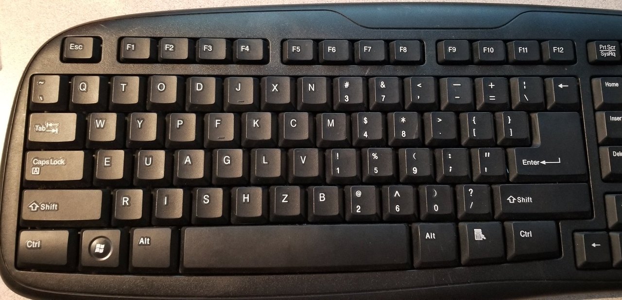 (QWERTY order of keys, but arranged in rows rather than columns.) 
QTODJXN37
WYPFKCM48
EUAGLV159
RISHZB260