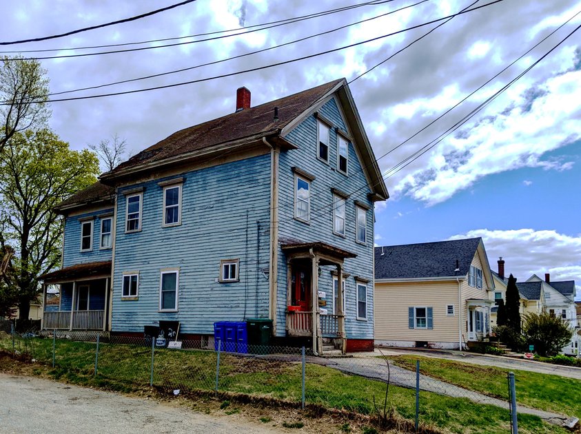 27 April 2022 - Patchy sky over an old house — Hive