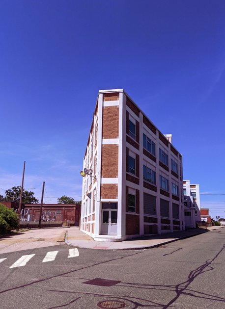 14 June 2022 - Wedge-like building — Hive