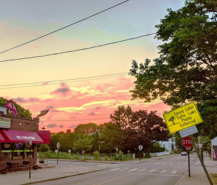 25 July 2020 - Sunrise in the city — Hive