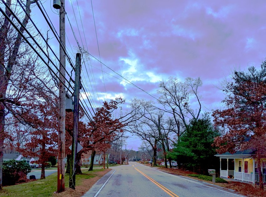 28 November 2022 - Suburban road at dawn — Hive