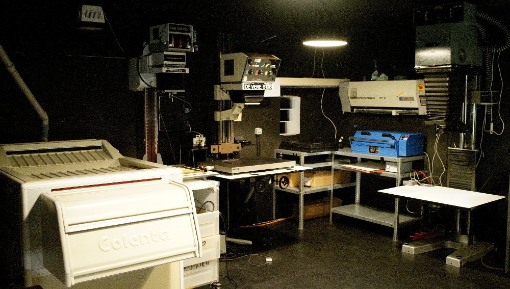 Want to use a professional Darkroom? PeakD