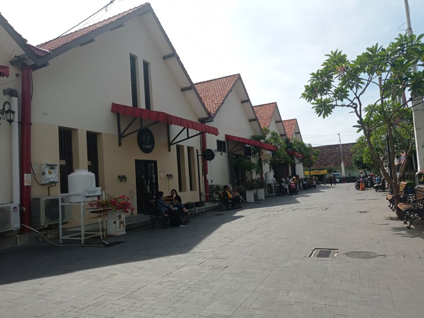 Visiting the Old Town of Semarang, Heaven of Beautiful Buildings PeakD