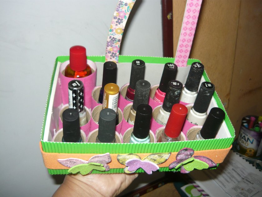 DIY: Organizador de esmaltes de uña / Nail polish organizer 