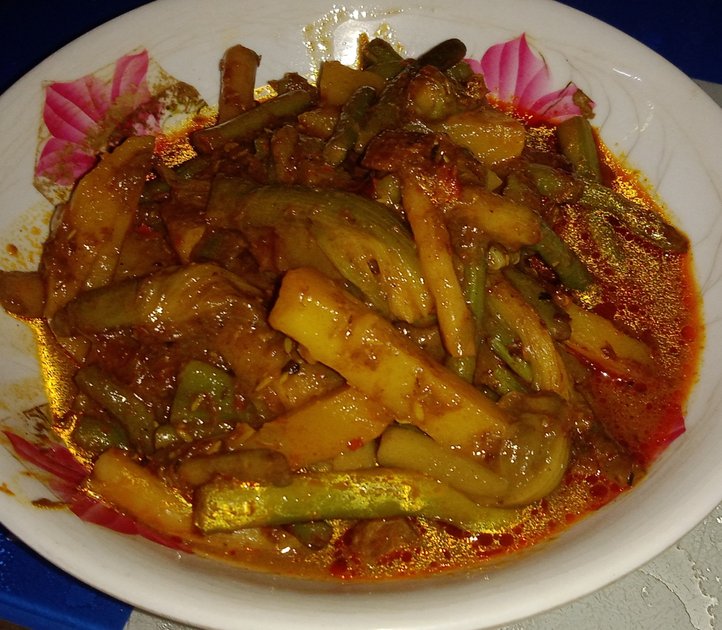 very-delicious-kachur-lati-cooking-recipe-with-potatoes-hive