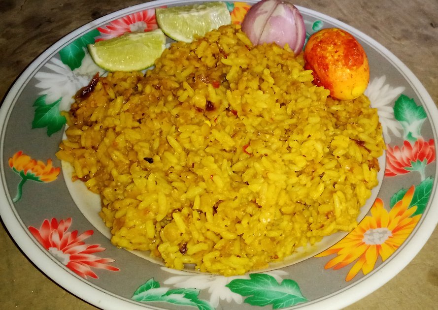 delicious-roasted-khichuri-cooked-recipe-hive