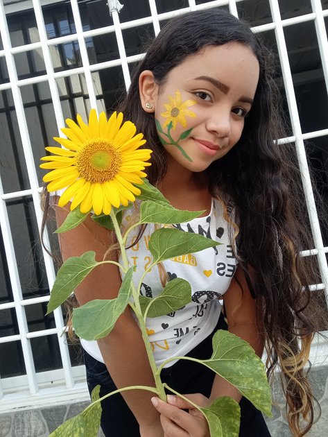 Esp/En] Maquillaje Inspirado en el Girasol. || Sunflower Inspired Makeup. |  PeakD