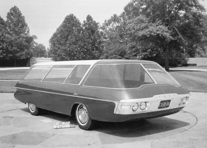 1961 Ford Unitron. Designed in the fall of 1960 in the Corporate ...