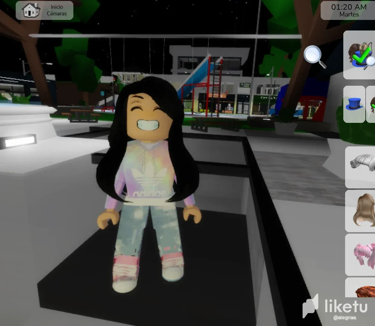 Eng-Spa] Playing roblox for the first time 🎮. — Hive