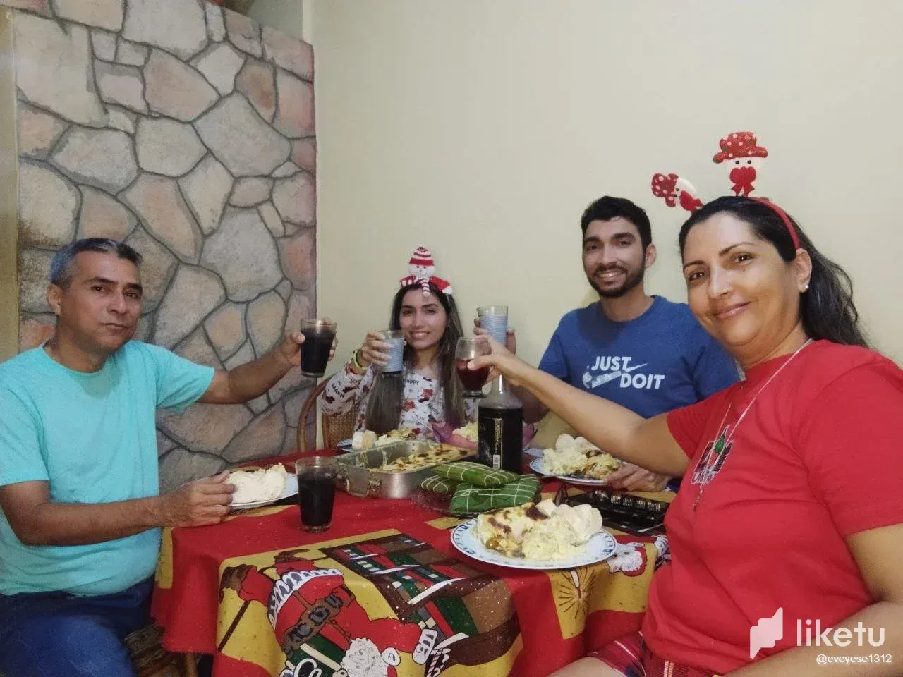 clqkzo2aj00ft33szhk4a36kf_photo_2023-12-25_09-56-01.webp