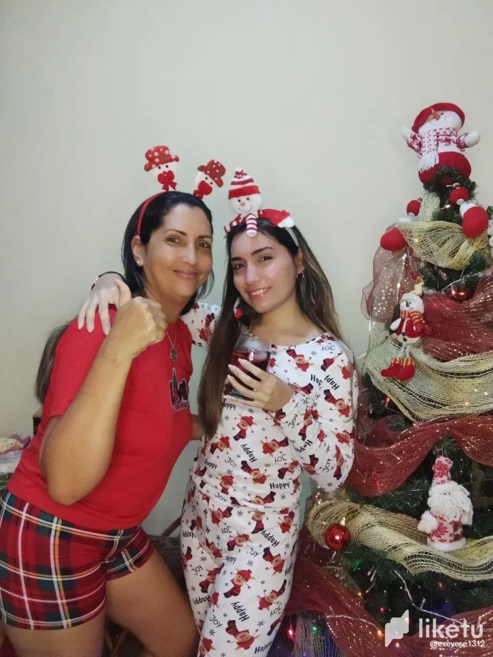 clqkzqqgs00f05esz3bn269o3_photo_2023-12-25_09-56-20.webp