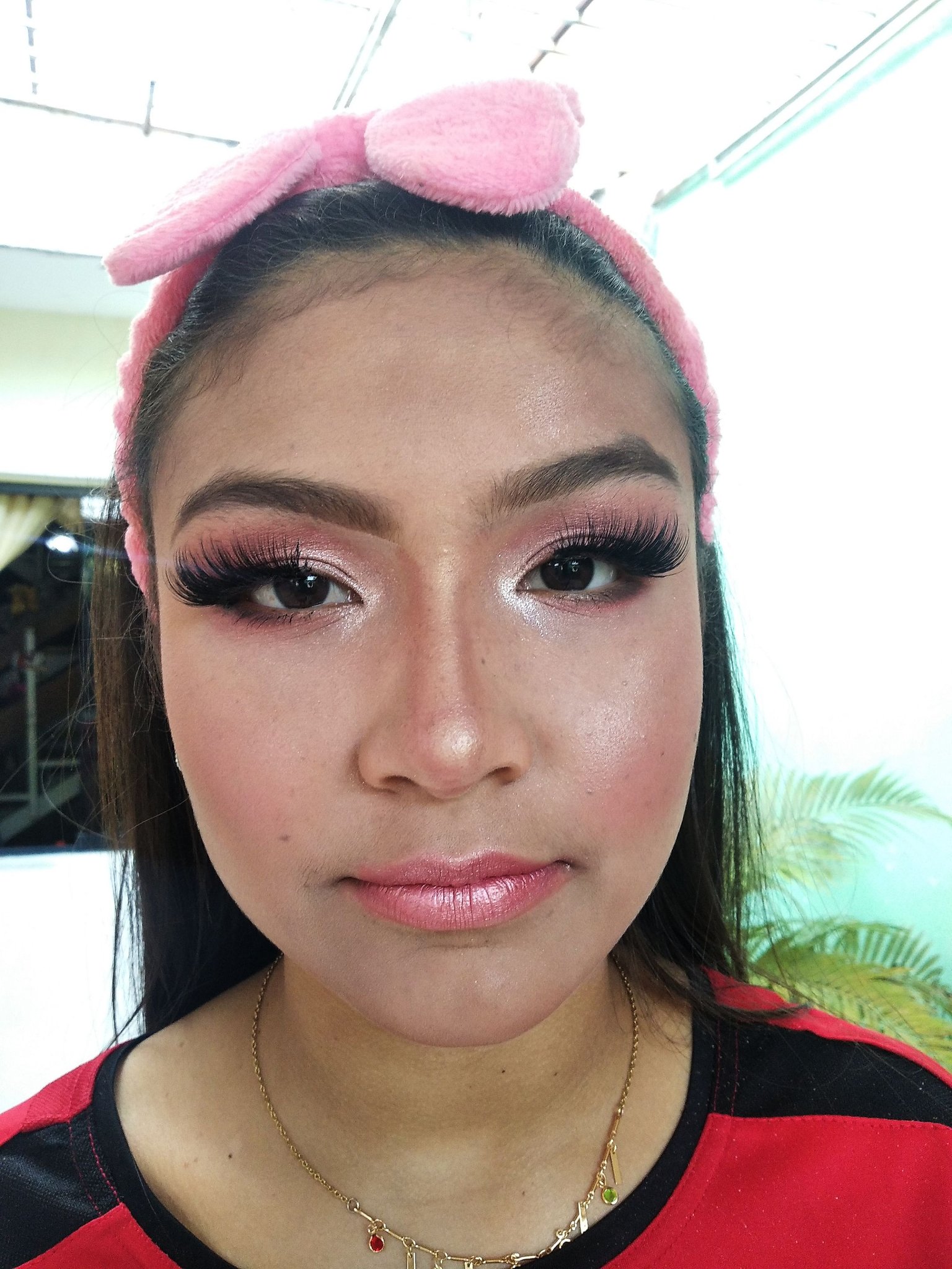 Maquillaje sencillo para niñas o adolescentes// Simple makeup for girls or  teenagers — Hive